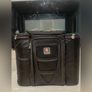 6 Pack Fitness Bag